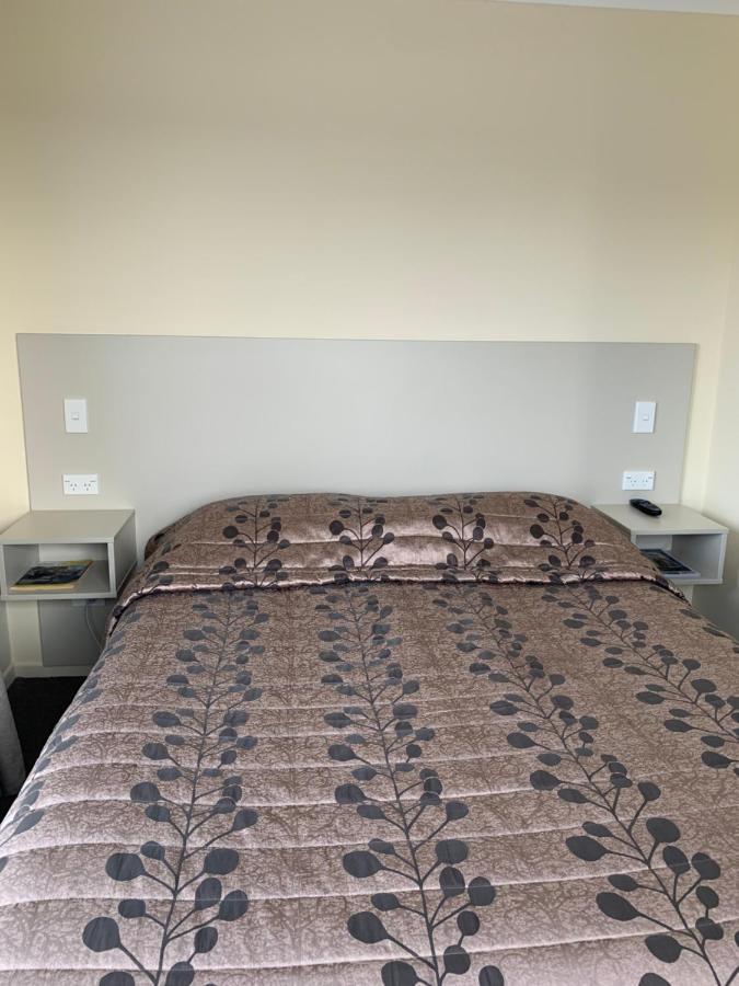 Kingswood Motel Waimate Kültér fotó
