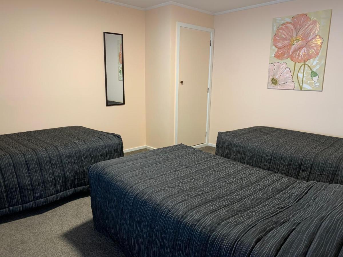 Kingswood Motel Waimate Kültér fotó