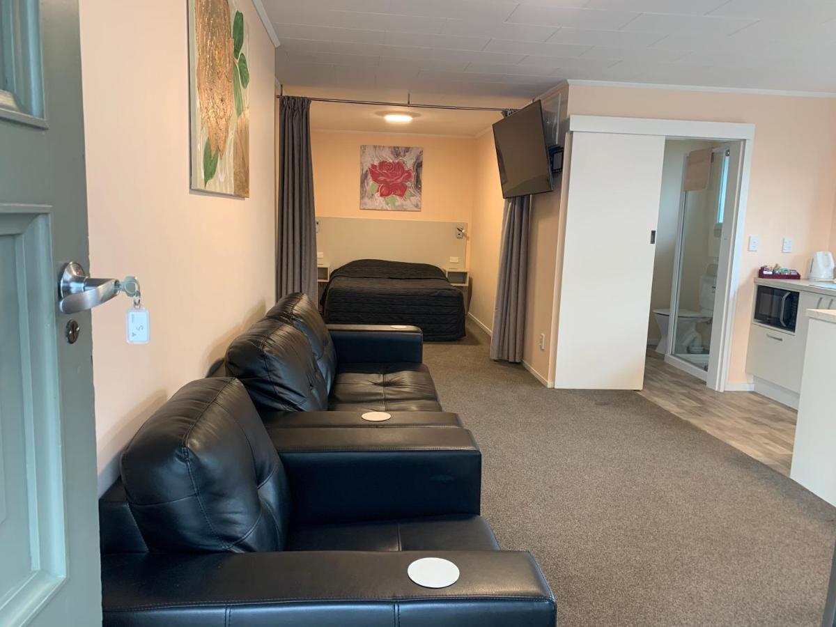 Kingswood Motel Waimate Kültér fotó