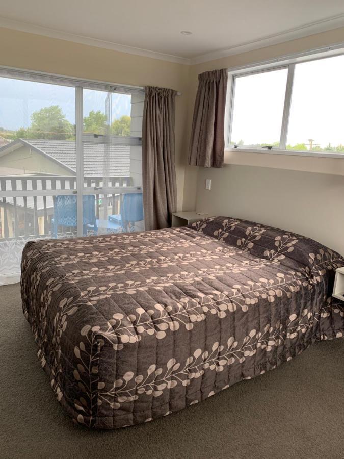 Kingswood Motel Waimate Kültér fotó