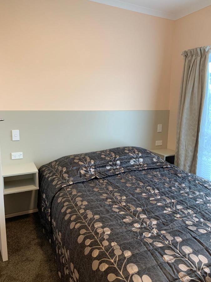 Kingswood Motel Waimate Kültér fotó
